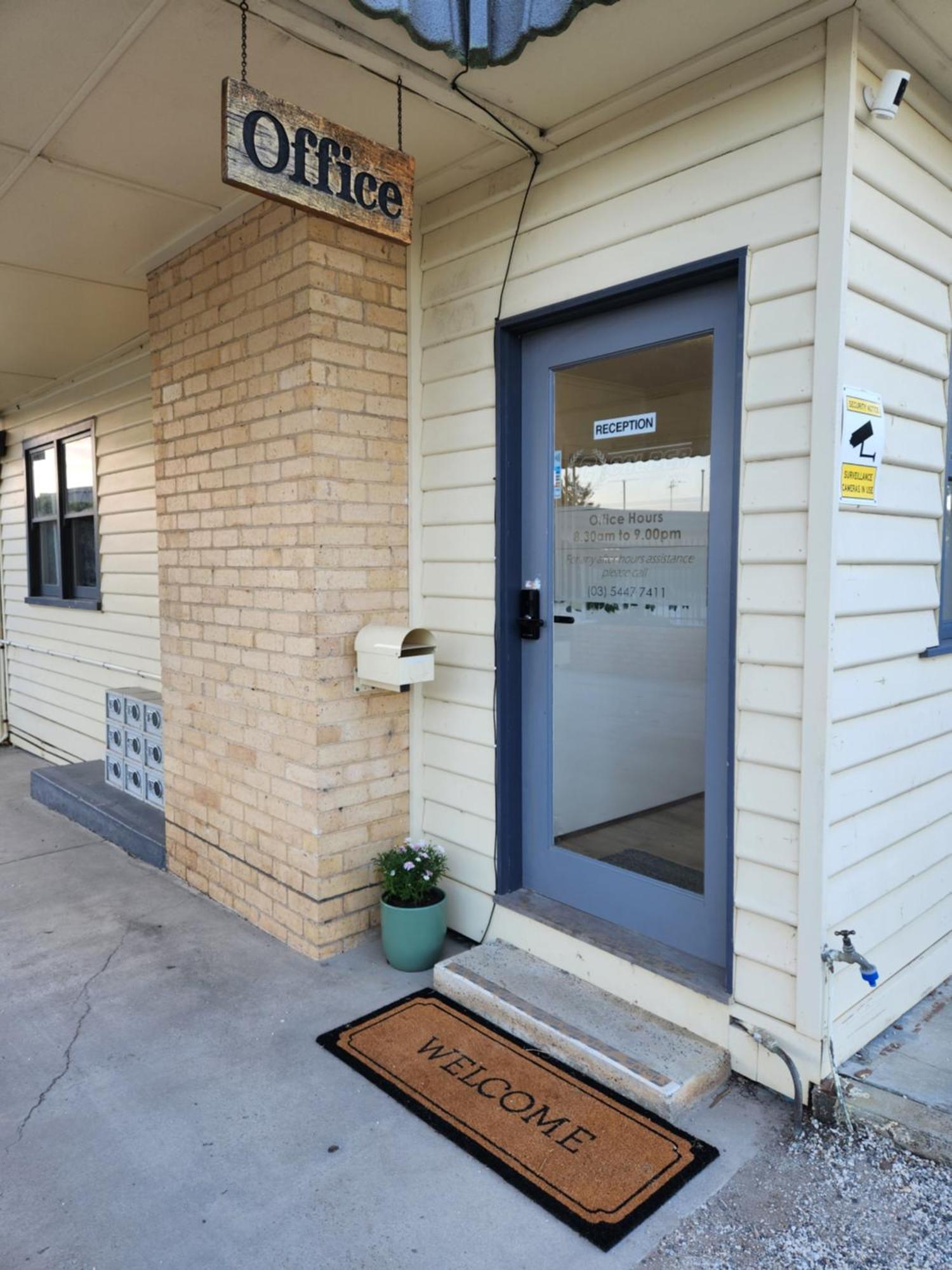 Calder Family Motel Bendigo Luaran gambar