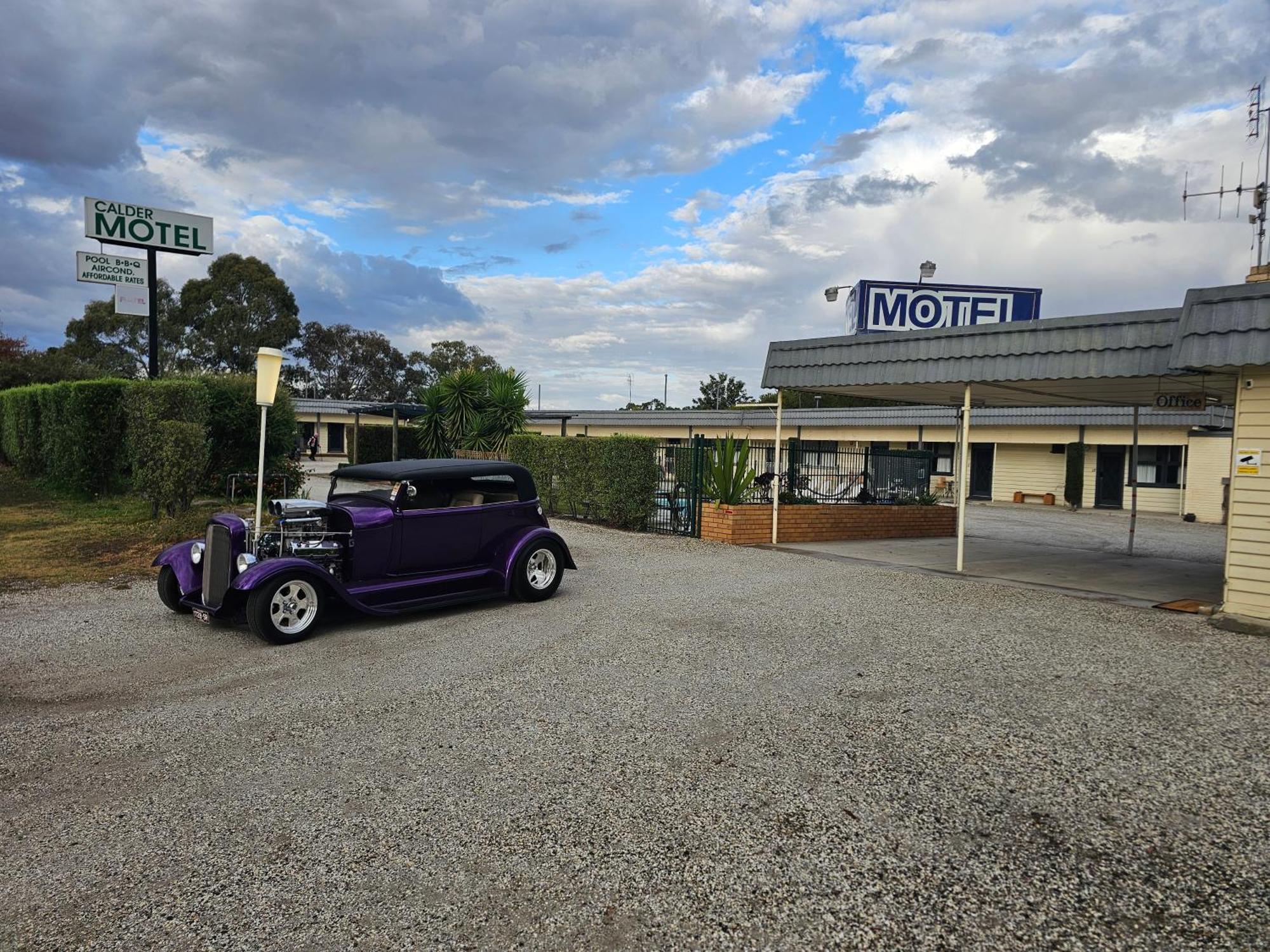 Calder Family Motel Bendigo Luaran gambar